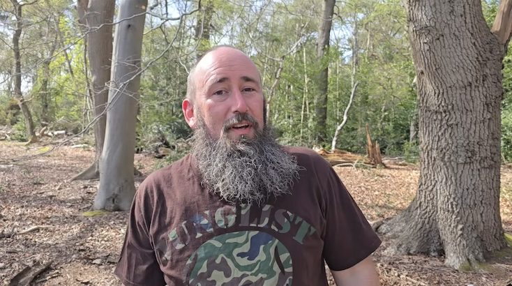 Portrait of Richard Sanders, Director & Bushcraft Lead at Fulfilment in Nature
